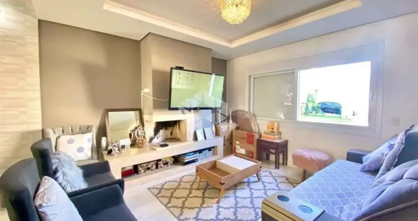 CASA EM CONDOMINIO COM 3 QUARTOS SENDO 1 SUÍTE E PÁTIO!