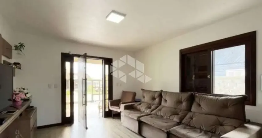 Casa com piscina e 3 dormitórios - centro de imbé, a 550m do mar!