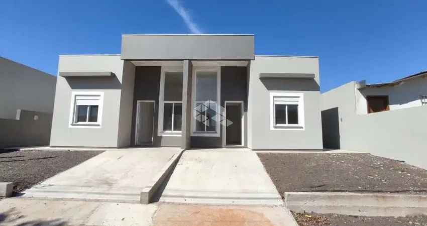 Casa em condomínio à venda com 2 quartos, e 1 vaga no bairro colina