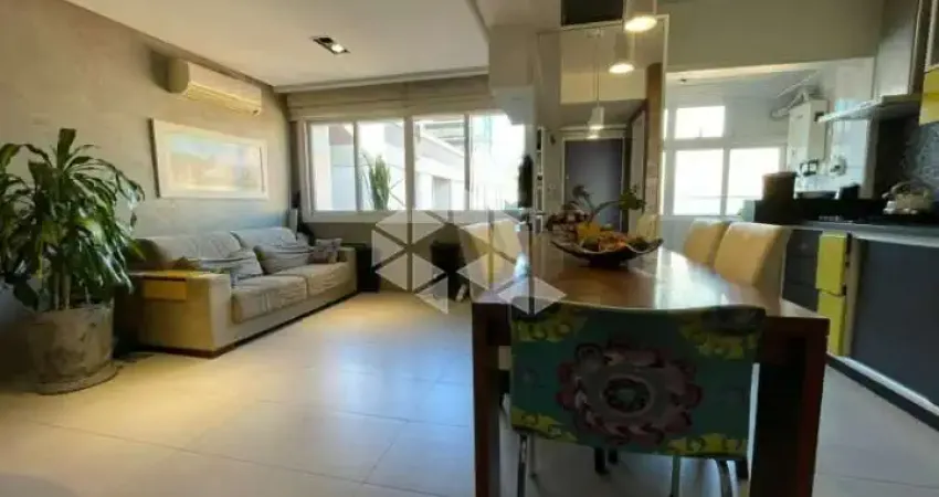 Bairro são joão/higienópolis - apartamento 2 quartos - 70m² privativos - churrasqueira e vaga de garagem coberta, lavabo