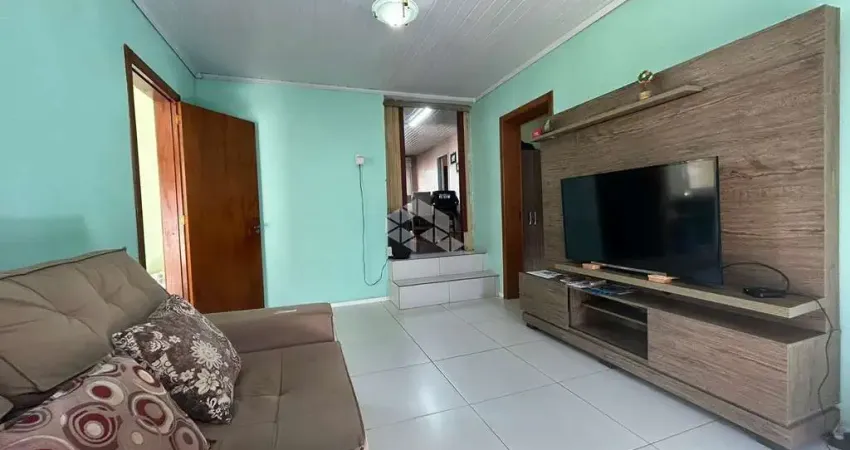 Casa com 129m², 3 quartos, 1 suíte, 2 vagas de garagem no bairro América