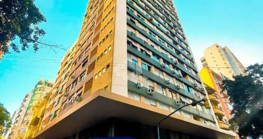 Apartamento à venda no centro, com 2 dormitórios, 2 banheiros, vista panorâmica e elevador