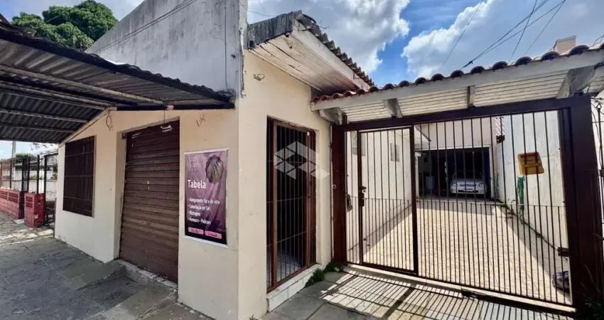 Casa no novo esteio, com entradas individuais, mais espaço comercial