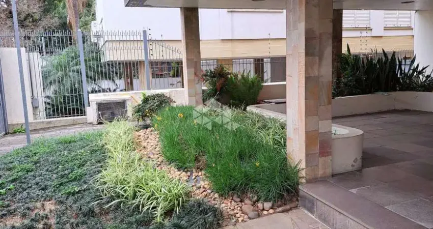 Apartamento 2 dormitórios mais dependência perto da praça da encol.