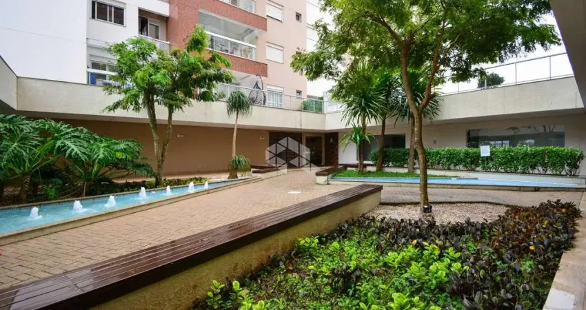 Apartamento no estreito com 3 quartos sendo 1 suíte e vista parcial do mar