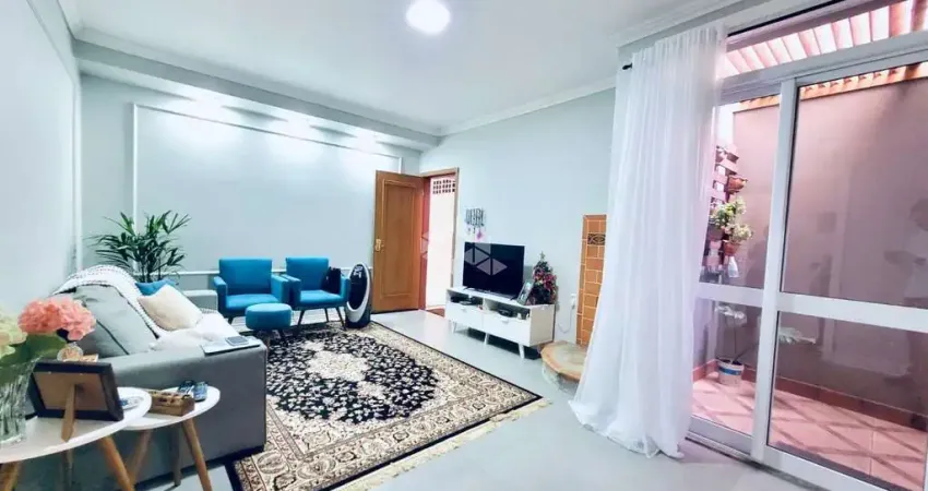 Apartamento térreo com 2 dormitórios muito bem localizado no bairro São Geraldo