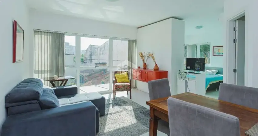 Apartamento com 1 dormitório e 1 vaga escriturada no mont serrat