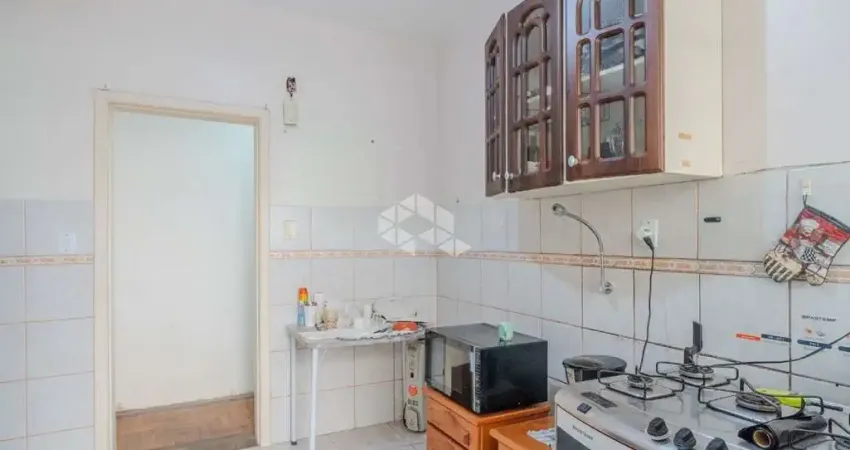 Apartamento de 2 dormitórios, vaga de estacionamento bairro menino deus.