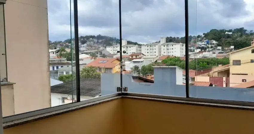 Oportunidade para moradia ou investimento, no abraão, apartamento desocupado!!