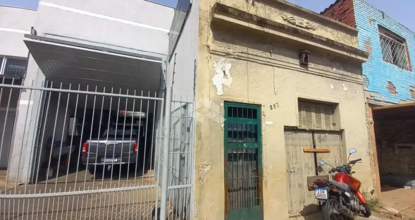 Casa com 3 quartos à venda na Rua Doutor João Inácio, 287, Navegantes, Porto Alegre
