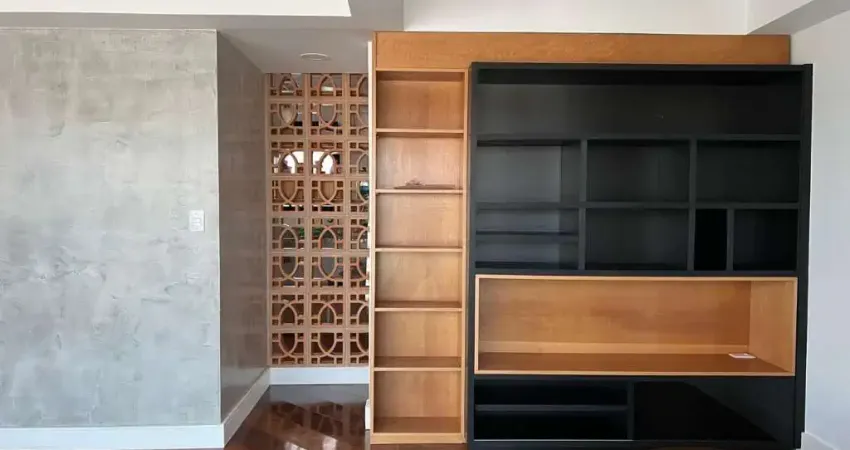 Apartamento á venda 90 m² com 2 suítes , 2 banheiros, 2 vagas de garagem .