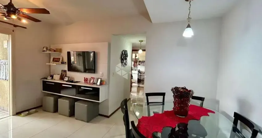 Apartamento 2 dormitórios,1 vaga coberta, sacada , bairro cidade baixa, em porto alegre/rs.s.