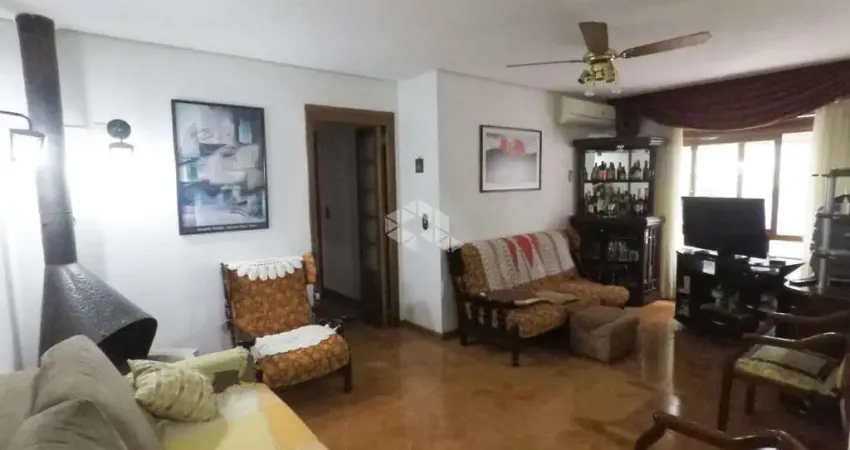 Apartamento de 105m² com 3 dormitórios e 1 vaga no bairro petrópolis