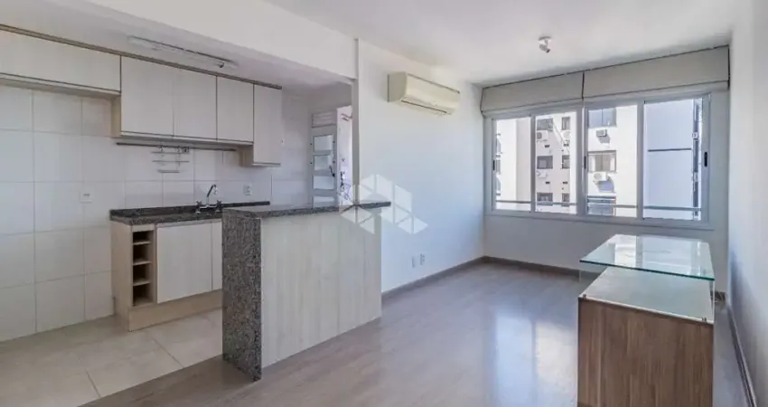 Apartamento de 02 dormitórios/suíte, 02 vagas e ótima infraestrutura no bairro tristeza