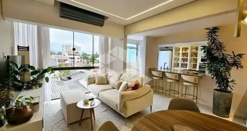 Cobertura com 2 quartos e 2 vagas, 119m² no bairro são sebastião, porto alegre