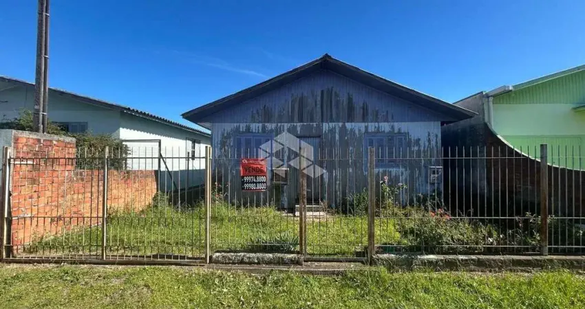 Casa com 3 quartos à venda na Wilson Tartarotti, 491, Primeiro de Maio, Farroupilha