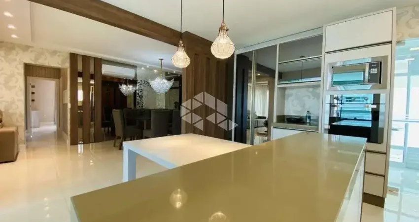 Apartamento com 3 quartos à venda na Rua 258, 203, Meia Praia, Itapema