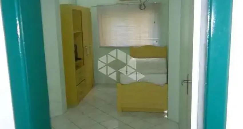 Apartamento garden terreo com 2 quartos, 2 banheiros 65m² para vender no bairro independência em porto alegre por r$ 270.000,00