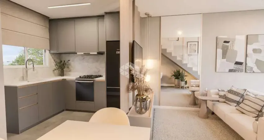 Sobrado triplex com 2 dormitórios no bairro são virgilio em caxias do sul.