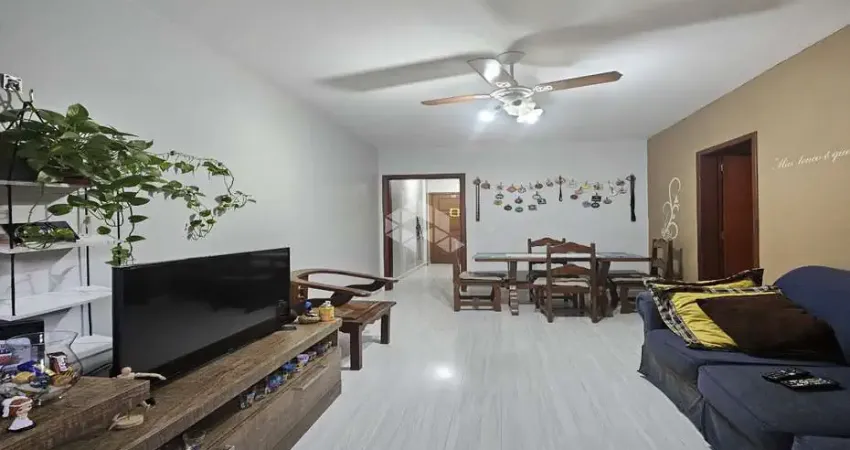 Apartamento semimobiliado, 3 dormitórios, com vaga de garagem coberta, monteserrat, porto alegre