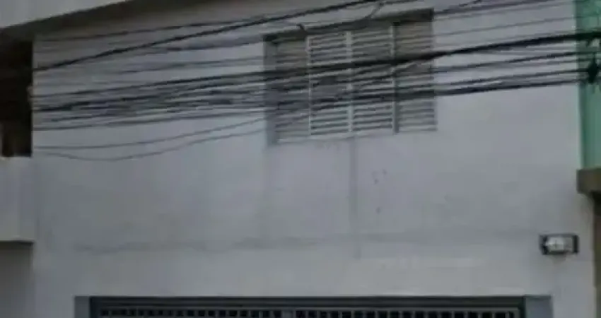 Casa a venda na cidade domitila, sp com 3 quartos - 1 suíte - 2 banheiros