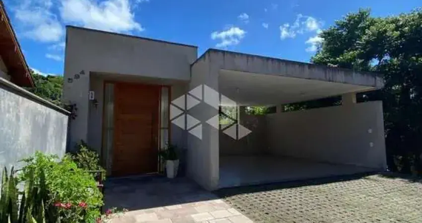 Em ivoti - sobrado em um lugar envolto a natureza e muito bem planejado