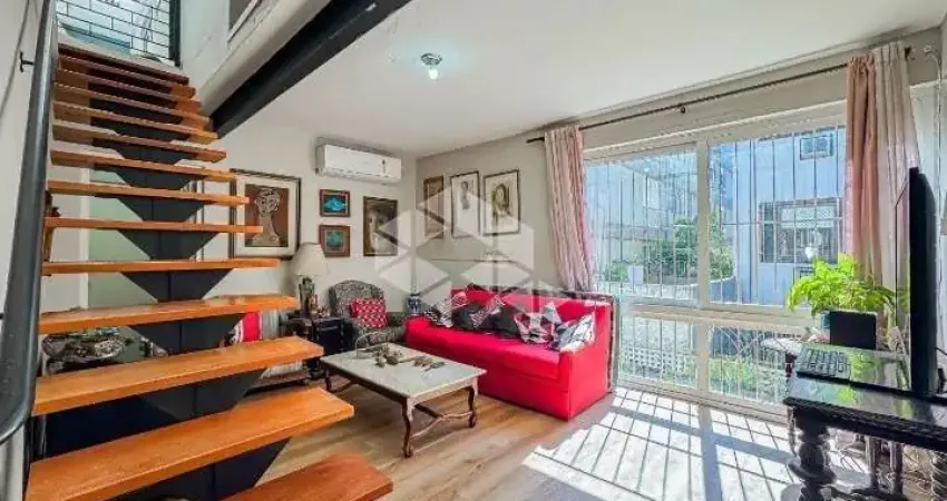 Cobertura 3 dormitórios, 1 suíte, 1 vaga no bairro auxiliadora, porto alegre, com ampla área privativa