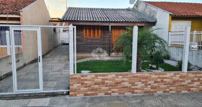 Casa com 2 quartos à venda na Rua Verona, 253, São José, Canoas