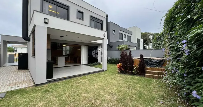 Casa com 3 quartos à venda na Rua da Quaresmeira Roxa, 34, Cachoeira do Bom Jesus, Florianópolis