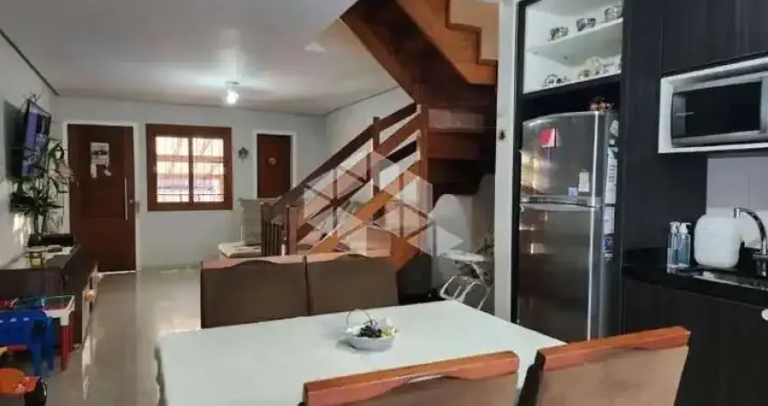 Casa com 3 quartos à venda na Rua Danton Krás Borges, 44, Guarujá, Porto Alegre
