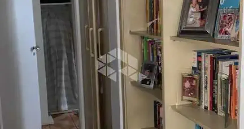 Apartamento de 2 dormitorios no bairro centro - florianopolis/sc