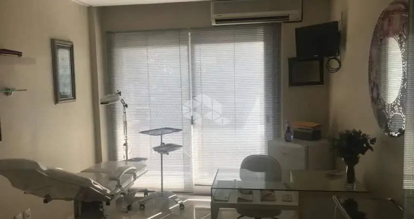 Sala comercial à venda na Madre Verônica, 313, Centro, Gramado