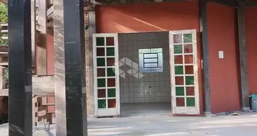 Casa com terreno amplo, uso versátil e alto potencial de valorização