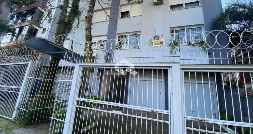 APartamento de dois dormitórios e garagem no Jardim Botânico