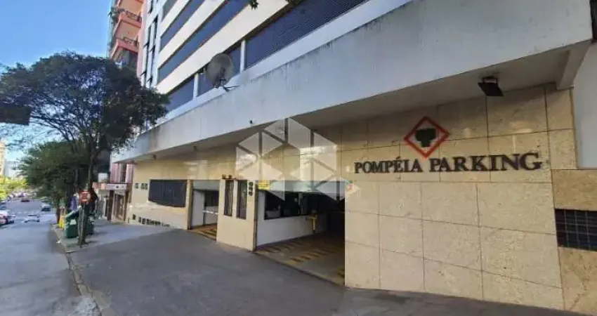 Barracão / Galpão / Depósito à venda na Rua Marechal Floriano, 636, Centro, Caxias do Sul