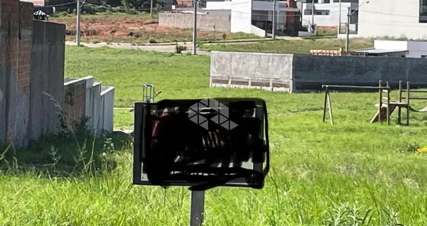 Terreno à venda na Rua Brasil, 01, Pinheiro Machado, Santa Maria