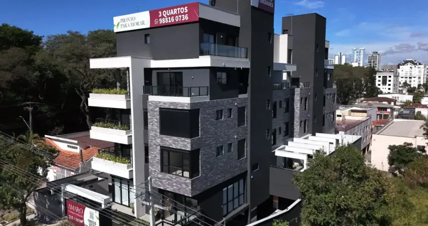 Lindo apartamento no Cristo Rei com 116 m duas vagas de garagem decorado pronto para morar