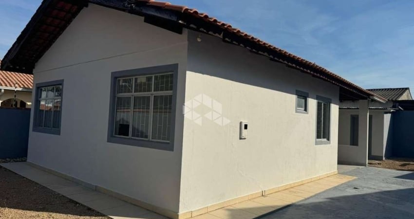 CASA A VENDA EM TIJUCAS - SC