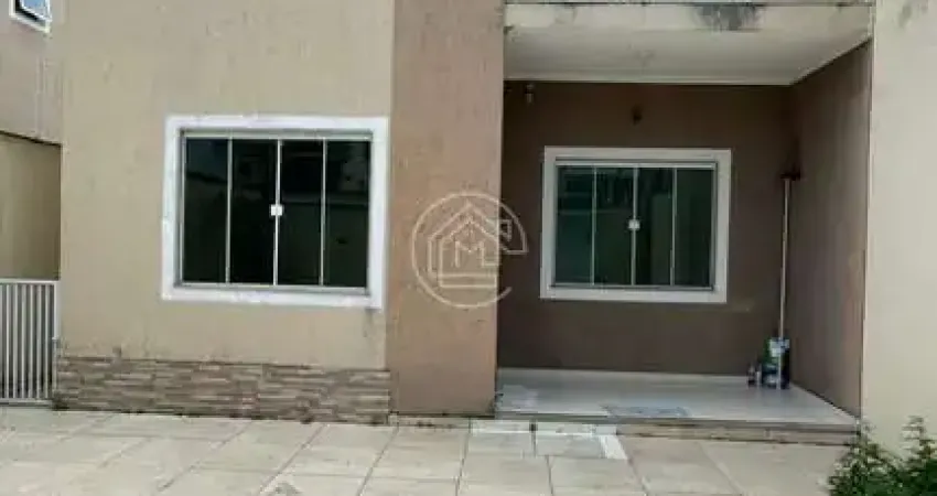 Casa 2 dormitórios à venda Jardim Mariléa Rio das Ostras/RJ