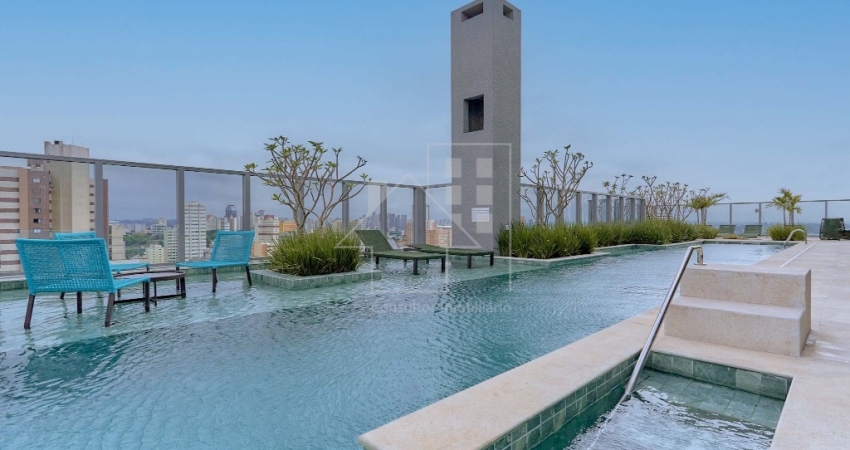 Apartamento a venda com 2 quartos com suíte com 72m² privativos no centro Curitiba