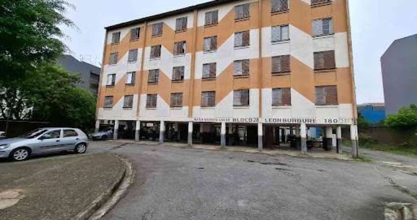 Apartamento com 2 dormitórios à venda por R$ 145.000,00 - Fazenda da Juta - São Paulo/SP