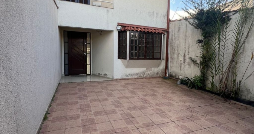 SOBRADO AMPLO PARA LOCAÇÃO NA VILA SUISSA - CEZAR DE SOUZA - MOGI DAS CRUZES