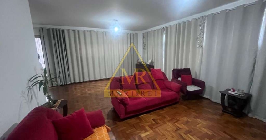 Casa com 3 quartos para alugar na Rua Palacete das Águias, 788, Vila Alexandria, São Paulo