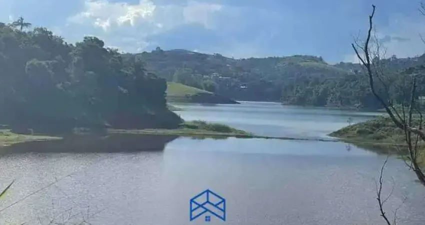 Terreno à venda no Centro, Igaratá 