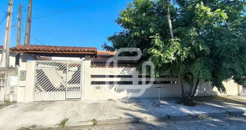 Casa com 4 dormitórios à venda, 215 m² por R$ 750.000 - Porto Novo - Caraguatatuba/SP