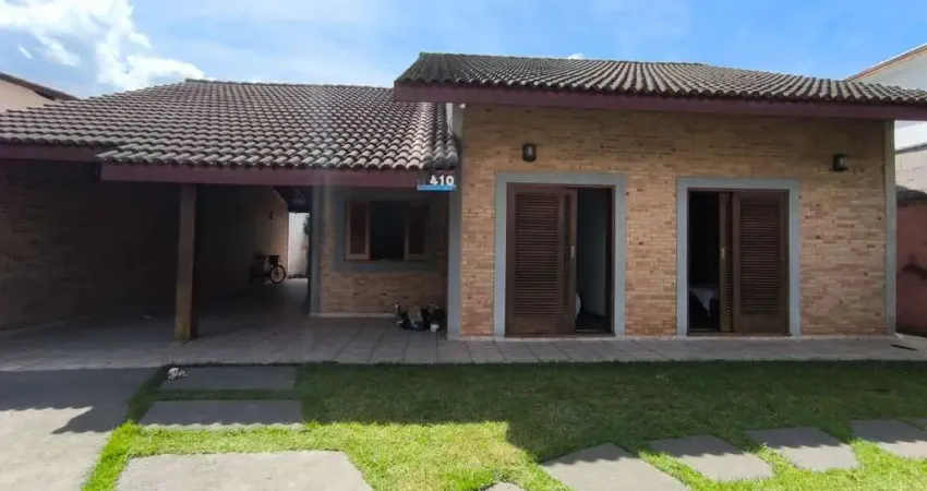 Casa com 3 dormitórios à venda, 190 m² por r$ 1.280.000,00 - jardim arua - caraguatatuba/sp