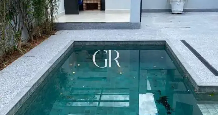 Residencial 4 - Casa à venda no bairro Alphaville - Santana de Parnaíba/SP