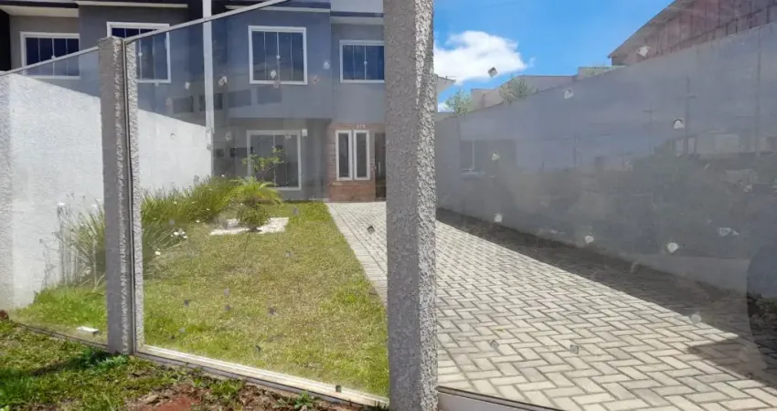 SOBRADO NOVO DE FRENTE PARA A RUA