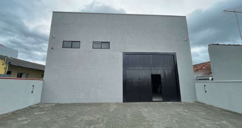 Barracão/Galpão para alugar, 348.00 m2 por R$5600.00  - Sao Gabriel - Colombo/PR