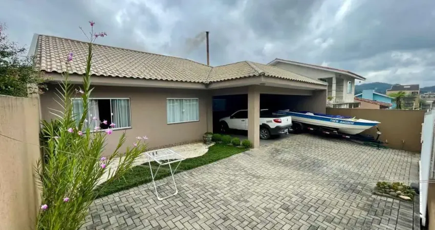 Casa Residencial com 2 quartos  à venda, 150.00 m2 por R$795000.00  - Centro - Colombo/PR